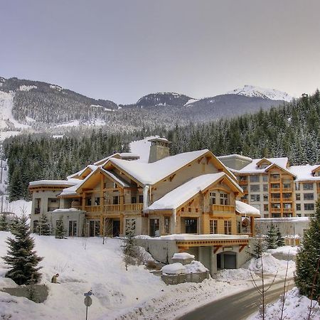 Lodging Ovations Hotel Whistler Kültér fotó
